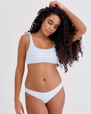Illustration for article titled Andie Makes Bathing Suits That You Won't End Up Hating